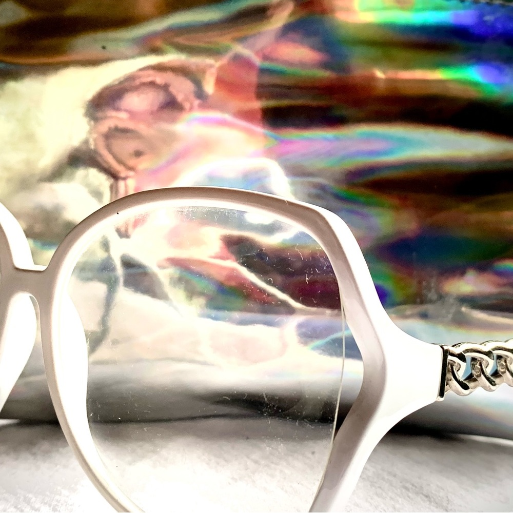 🌈Ipsy Reflective Zip Purse & 👓Accessory White Rope Glasses Set - Picture 2 of 9
